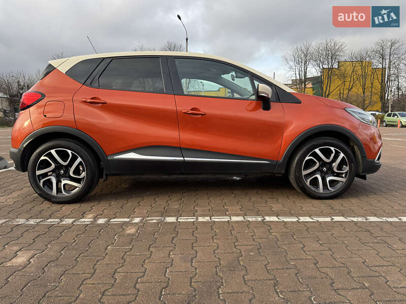 Позашляховик / Кросовер Renault Captur 2014 в Житомирі фото 18 Позашляховик / Кросовер Renault Captur 2014 в Житомирі