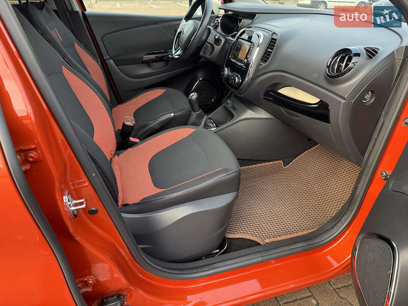Позашляховик / Кросовер Renault Captur 2014 в Житомирі фото 55 Позашляховик / Кросовер Renault Captur 2014 в Житомирі