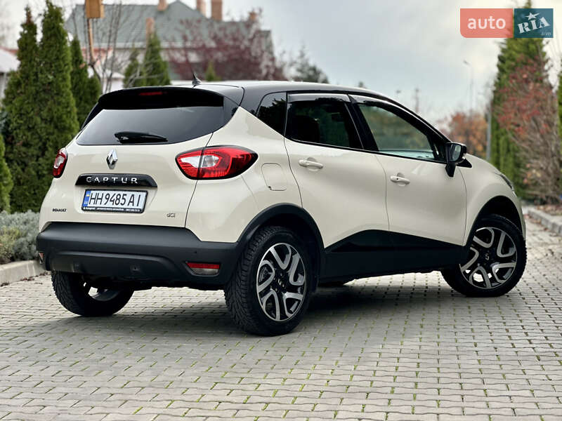 Позашляховик / Кросовер Renault Captur 2016 в Одесі фото 8 Позашляховик / Кросовер Renault Captur 2016 в Одесі