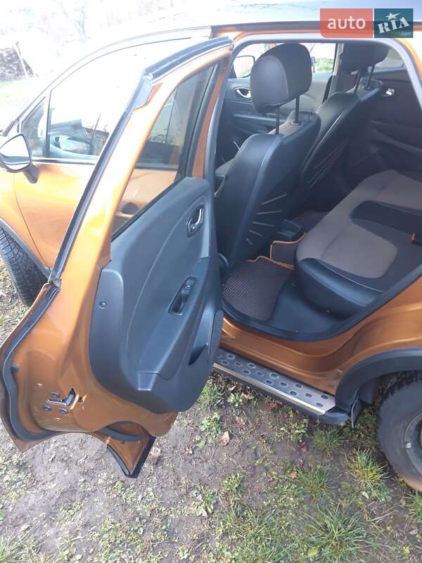 Внедорожник / Кроссовер Renault Captur 2017 в Киеве фото 14 Внедорожник / Кроссовер Renault Captur 2017 в Киеве