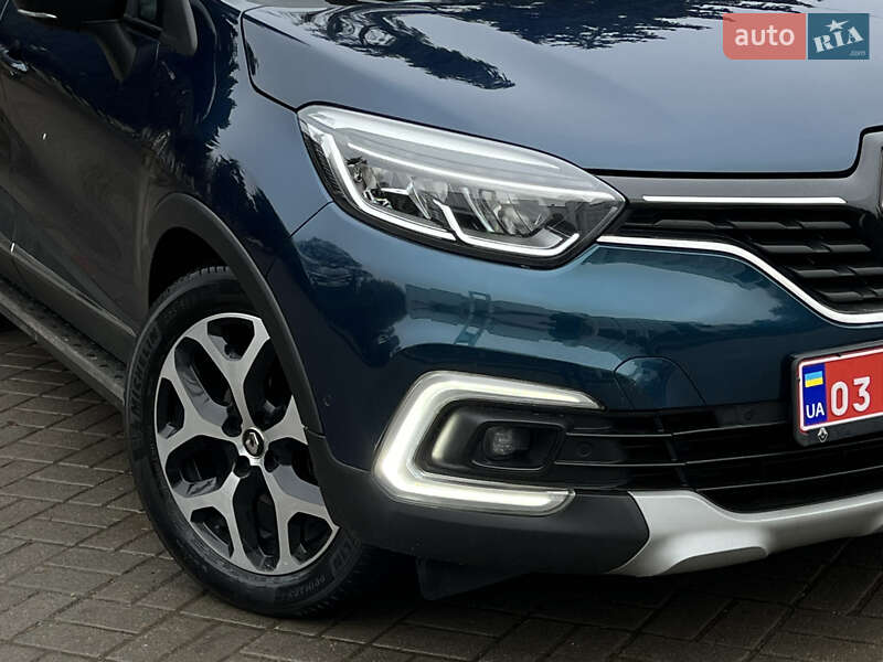 Внедорожник / Кроссовер Renault Captur 2019 в Тернополе
