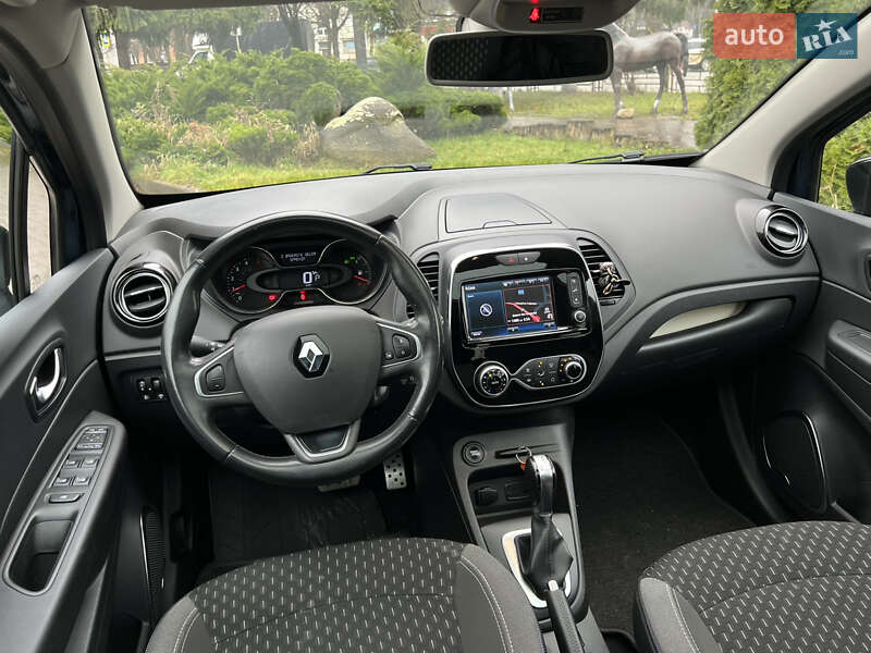 Внедорожник / Кроссовер Renault Captur 2019 в Тернополе