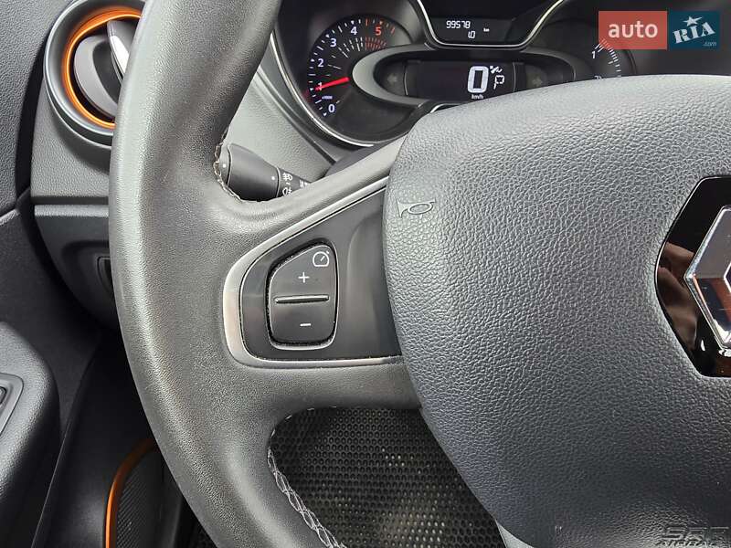 Внедорожник / Кроссовер Renault Captur 2017 в Хмельницком фото 31 Внедорожник / Кроссовер Renault Captur 2017 в Хмельницком