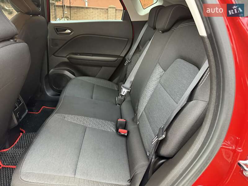 Внедорожник / Кроссовер Renault Captur 2021 в Виннице