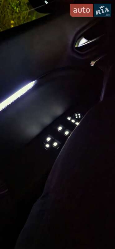 Позашляховик / Кросовер Renault Captur 2021 в Житомирі фото 16 Позашляховик / Кросовер Renault Captur 2021 в Житомирі