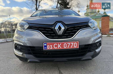 Внедорожник / Кроссовер Renault Captur 2020 в Днепре
