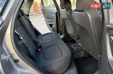 Внедорожник / Кроссовер Renault Captur 2020 в Днепре