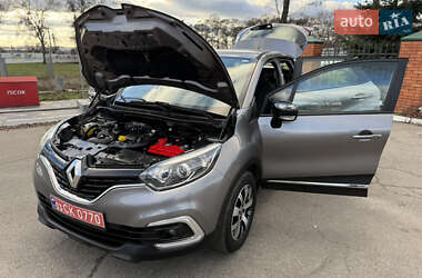 Внедорожник / Кроссовер Renault Captur 2020 в Днепре