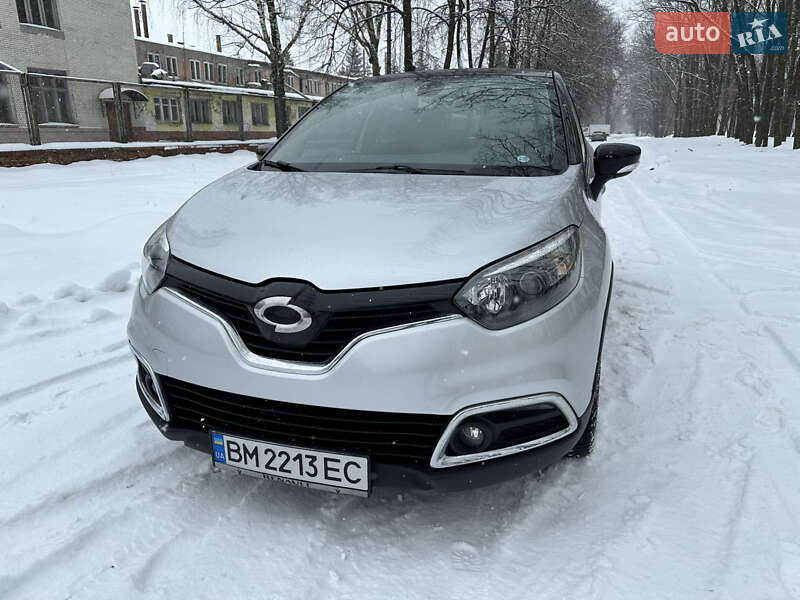 Внедорожник / Кроссовер Renault Captur 2014 в Сумах
