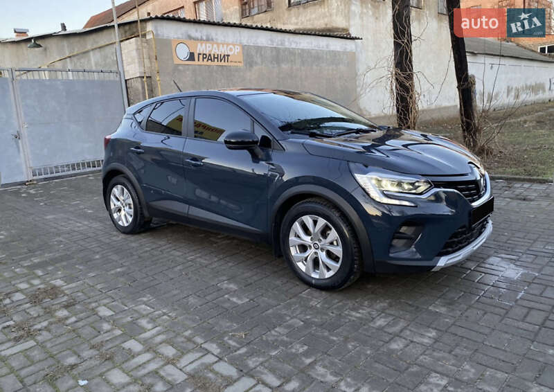 Позашляховик / Кросовер Renault Captur 2021 в Києві