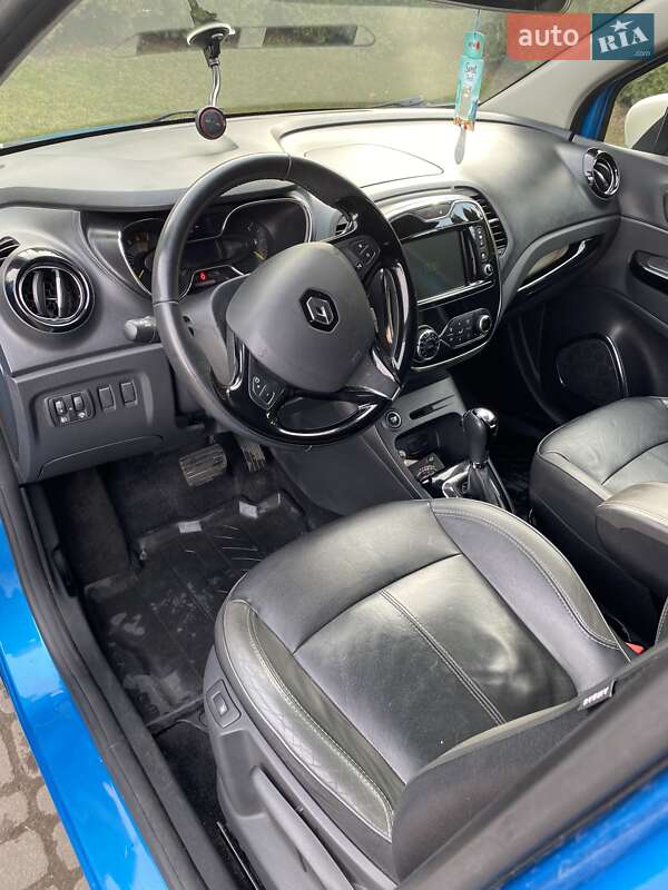 Внедорожник / Кроссовер Renault Captur 2015 в Львове