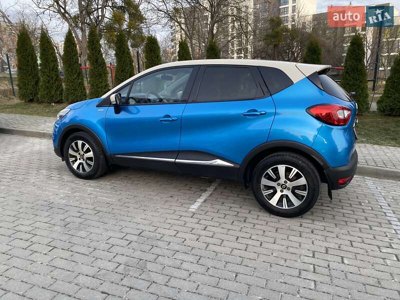 Внедорожник / Кроссовер Renault Captur 2015 в Львове