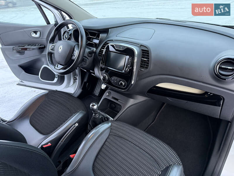 Внедорожник / Кроссовер Renault Captur 2016 в Днепре