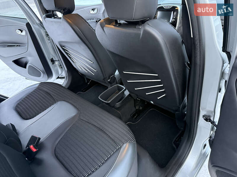 Внедорожник / Кроссовер Renault Captur 2016 в Днепре