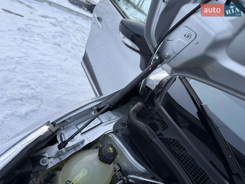 Внедорожник / Кроссовер Renault Captur 2016 в Днепре