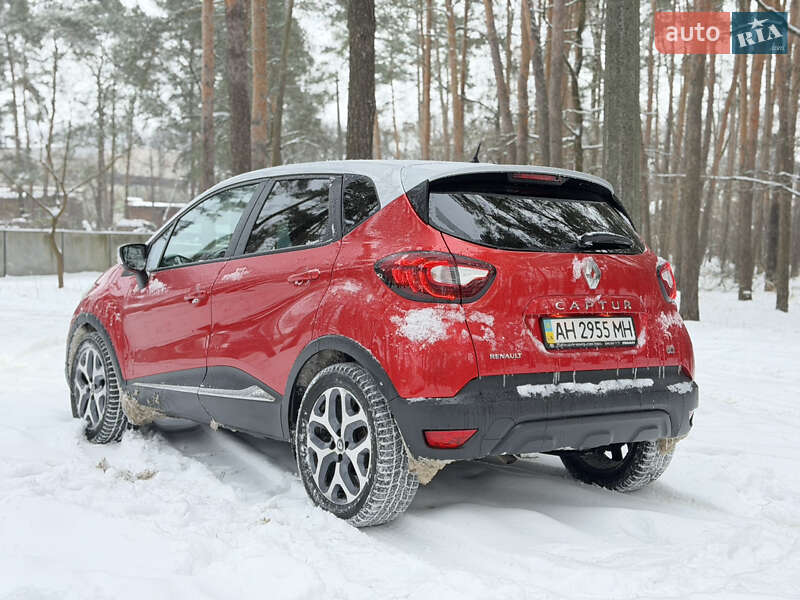 Внедорожник / Кроссовер Renault Captur 2017 в Чернигове