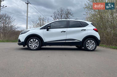 Внедорожник / Кроссовер Renault Captur 2015 в Великодолинском фото 7 Внедорожник / Кроссовер Renault Captur 2015 в Великодолинском