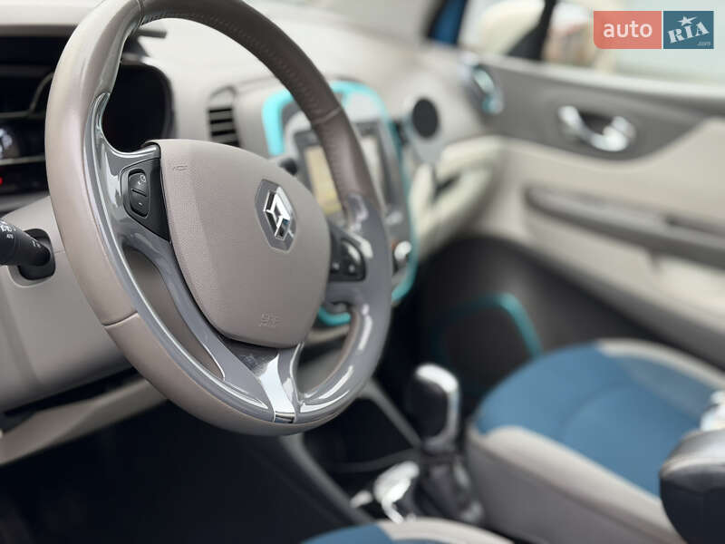 Позашляховик / Кросовер Renault Captur 2016 в Києві