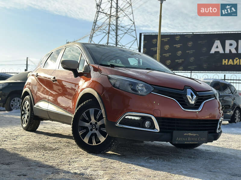 Позашляховик / Кросовер Renault Captur 2015 в Харкові