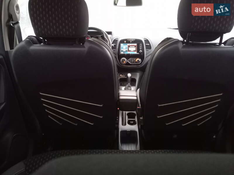Внедорожник / Кроссовер Renault Captur 2017 в Мостиске фото 16 Внедорожник / Кроссовер Renault Captur 2017 в Мостиске