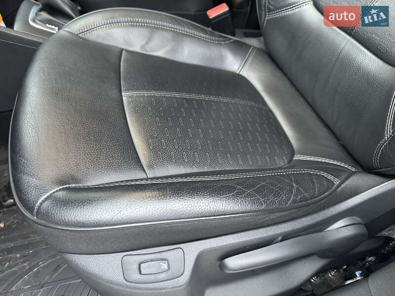 Позашляховик / Кросовер Renault Captur 2018 в Києві