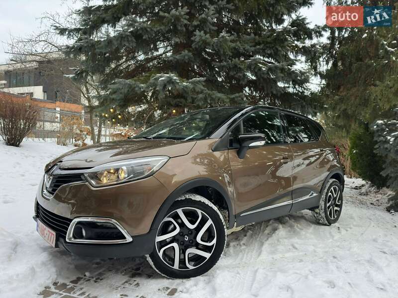 Позашляховик / Кросовер Renault Captur 2016 в Львові