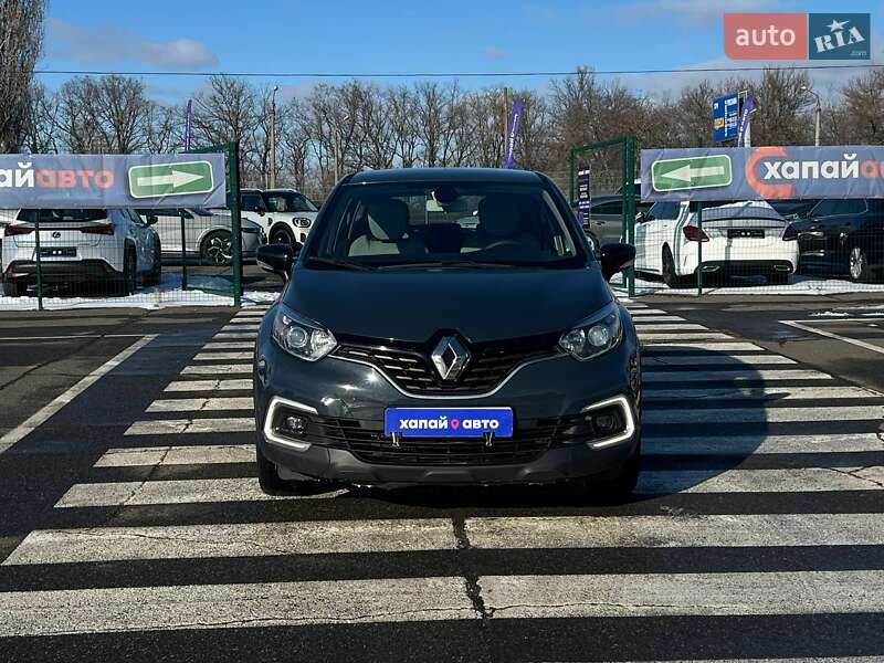 Позашляховик / Кросовер Renault Captur 2019 в Одесі фото 2 Позашляховик / Кросовер Renault Captur 2019 в Одесі