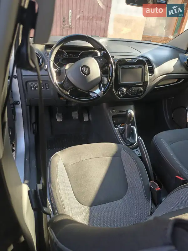 Renault Captur 2015 VIN VF12RAJ1A53915345 фото оголошення 7 з 43