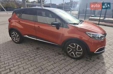 Внедорожник / Кроссовер Renault Captur 2016 в Киеве
