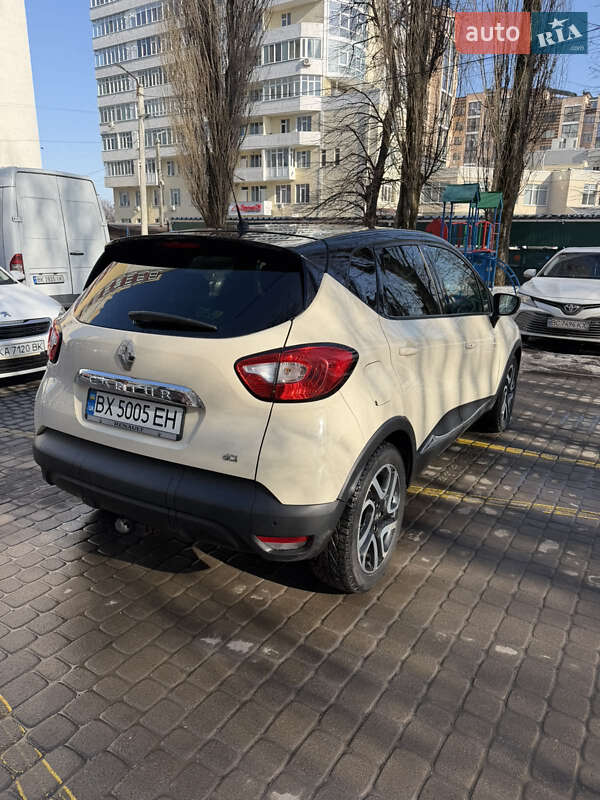 Позашляховик / Кросовер Renault Captur 2015 в Хмельницькому