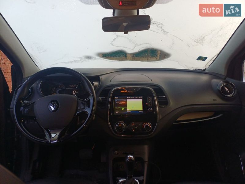Позашляховик / Кросовер Renault Captur 2015 в Києві