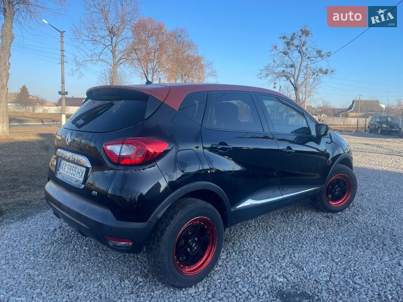 Позашляховик / Кросовер Renault Captur 2013 в Переяславі