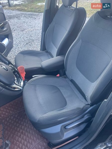 Позашляховик / Кросовер Renault Captur 2013 в Переяславі