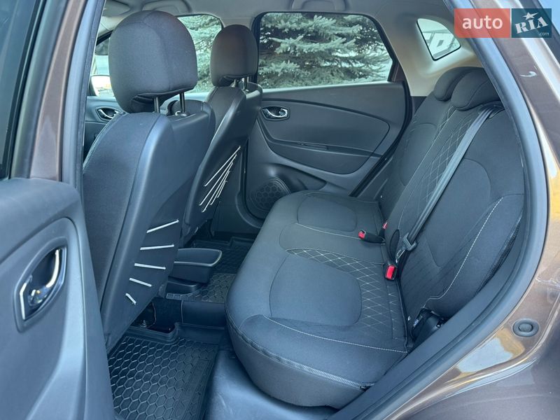 Позашляховик / Кросовер Renault Captur 2015 в Києві