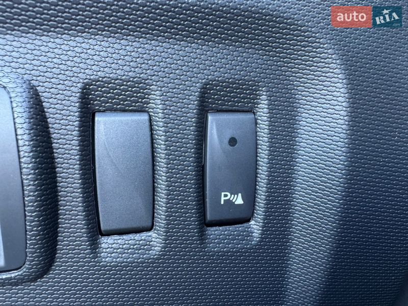 Позашляховик / Кросовер Renault Captur 2015 в Києві