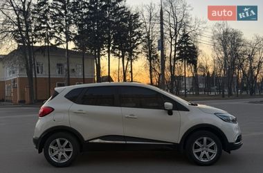 Внедорожник / Кроссовер Renault Captur 2014 в Сумах