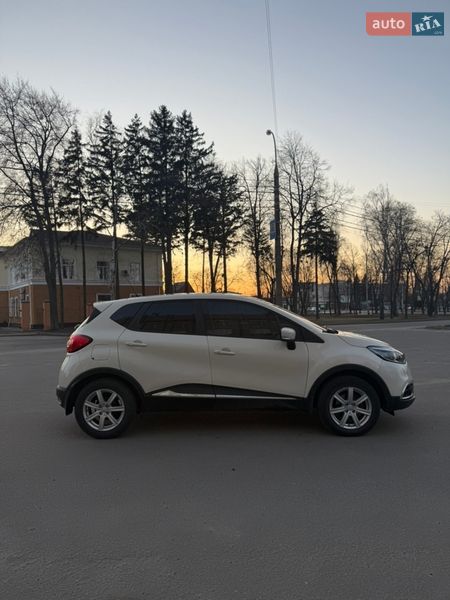 Внедорожник / Кроссовер Renault Captur 2014 в Сумах