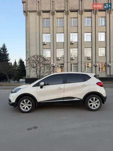 Внедорожник / Кроссовер Renault Captur 2014 в Сумах