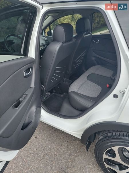 Внедорожник / Кроссовер Renault Captur 2019 в Одессе