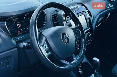 Внедорожник / Кроссовер Renault Captur 2016 в Харькове