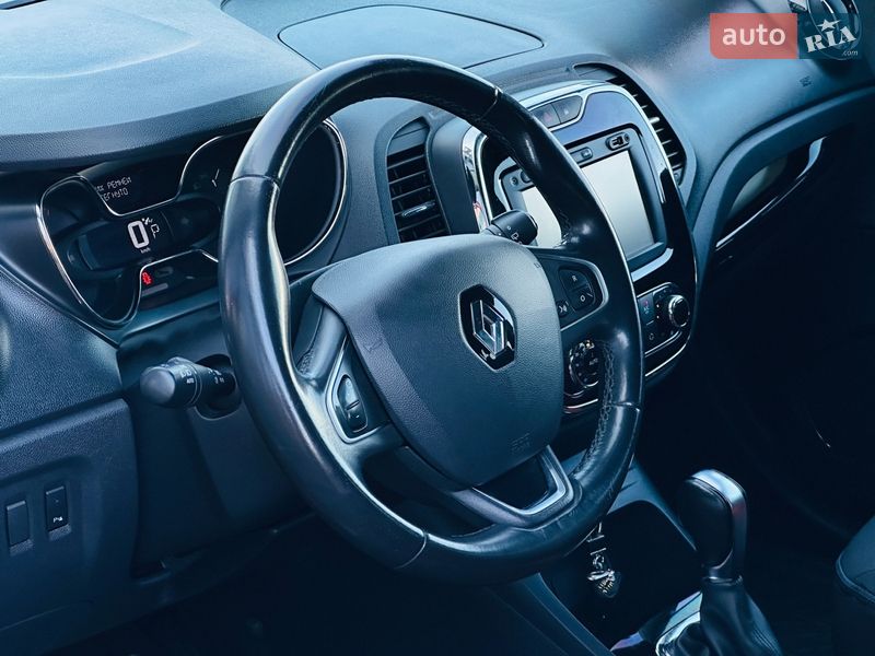 Внедорожник / Кроссовер Renault Captur 2016 в Харькове