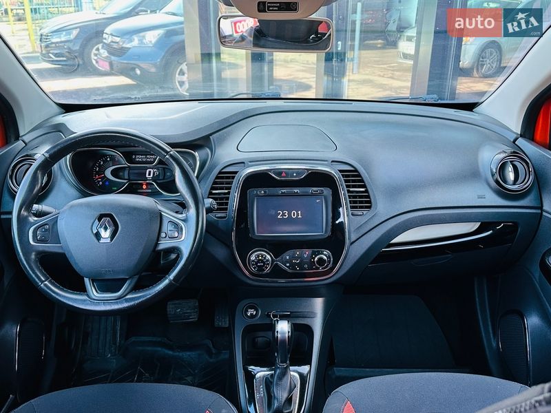 Внедорожник / Кроссовер Renault Captur 2016 в Харькове