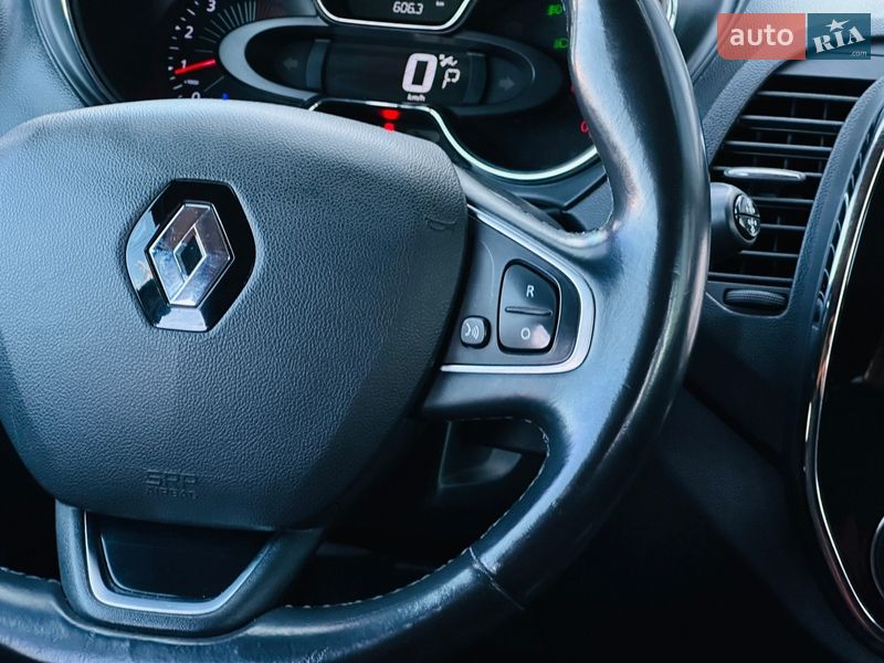 Внедорожник / Кроссовер Renault Captur 2016 в Харькове