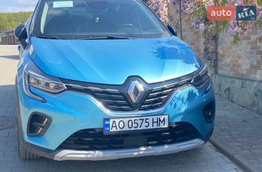 Позашляховик / Кросовер Renault Captur 2021 в Ужгороді