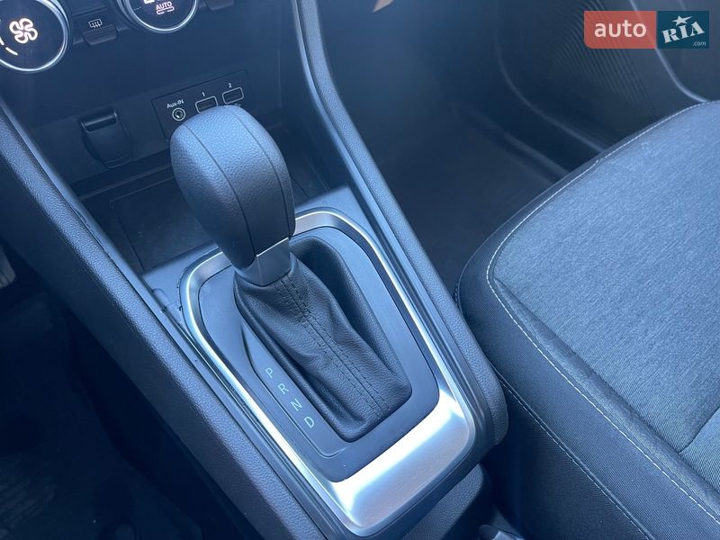 Внедорожник / Кроссовер Renault Captur 2021 в Николаеве