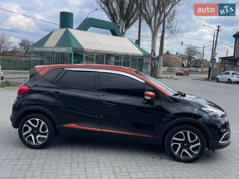 Позашляховик / Кросовер Renault Captur 2015 в Запоріжжі
