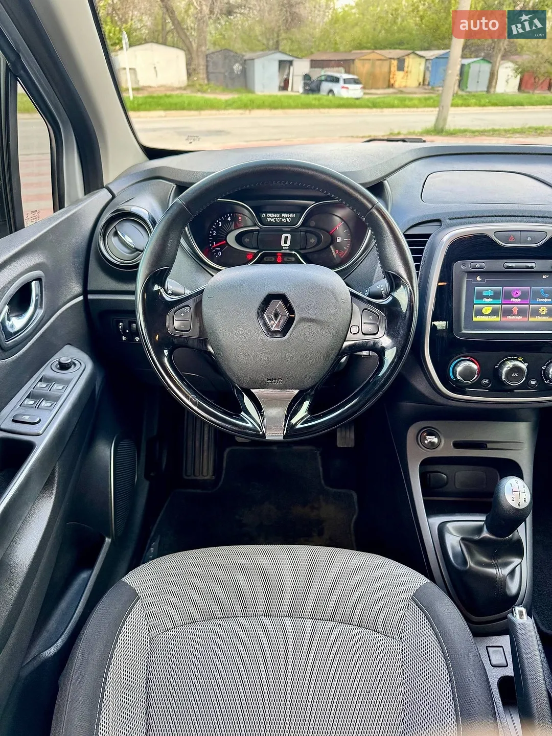 2017 Renault Captur - мініатюра 12