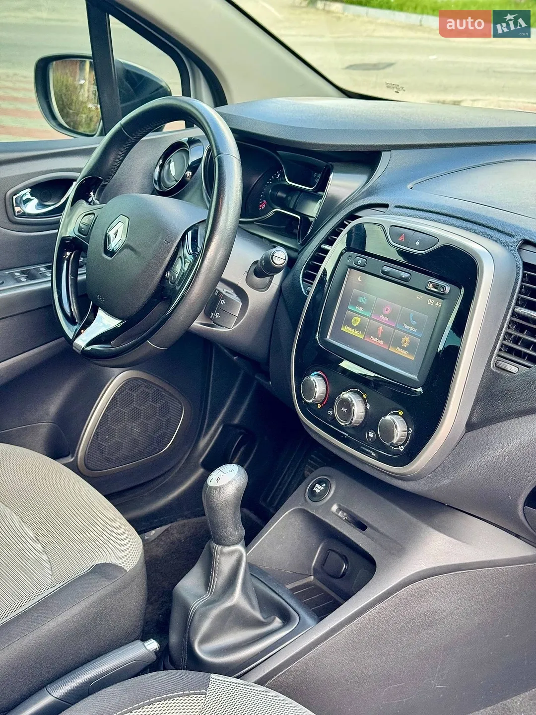 2017 Renault Captur - мініатюра 13