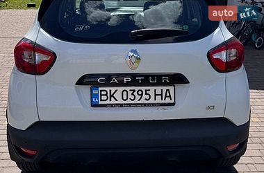 Позашляховик / Кросовер Renault Captur 2014 в Рівному