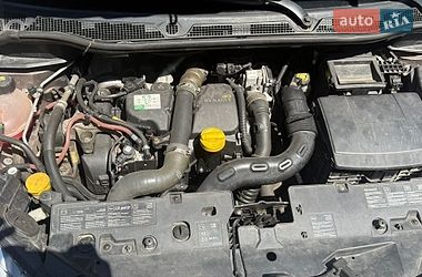 Позашляховик / Кросовер Renault Captur 2013 в Запоріжжі